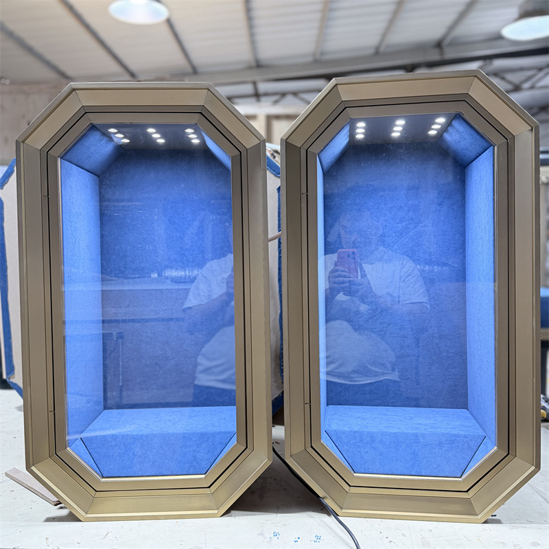 Luxury Gold Wall Jewelry Showcase Display Case